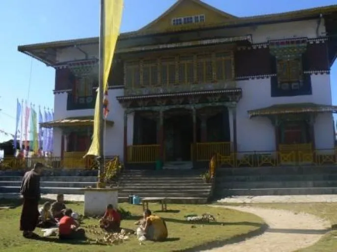 bhutan compleet reis yuksom dimsum reizen