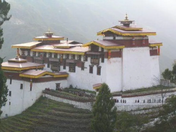 047 trongsa dzong