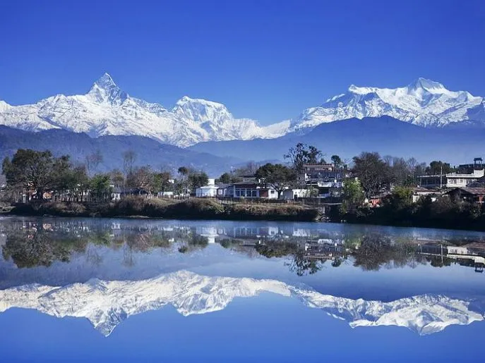 fewa lake pokhara nepal
