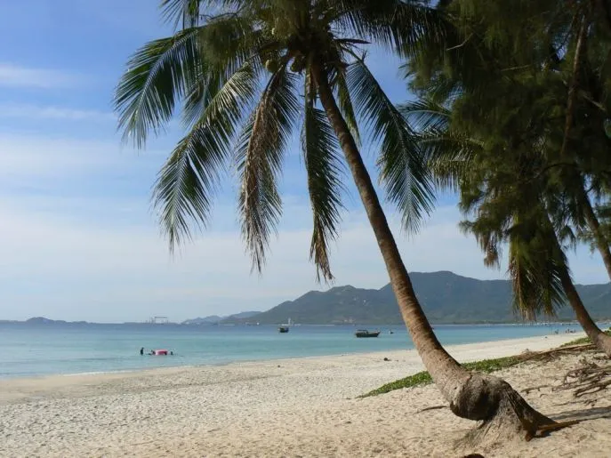 whale island centraal vietnam dimsum reizen