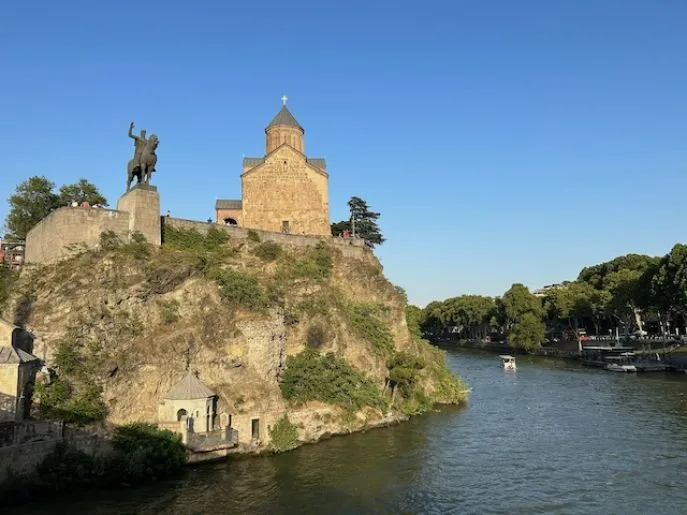 tbilisi georgie dimsum reizen 3