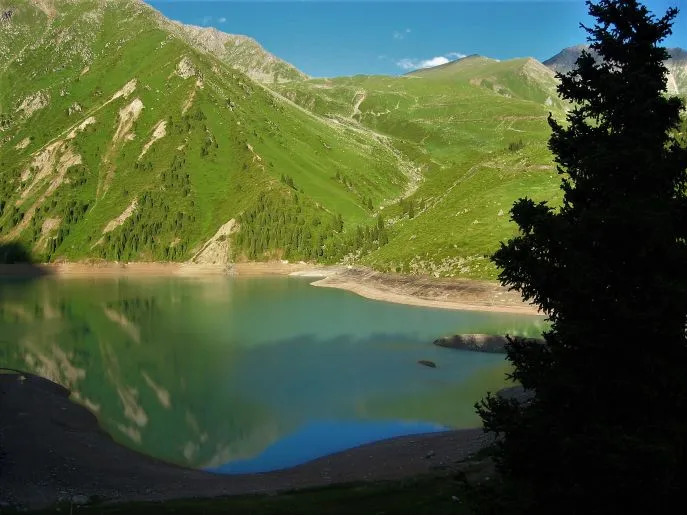 sary chelek region