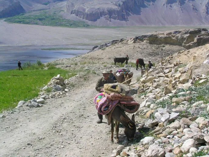 6 tajikistan yamchum