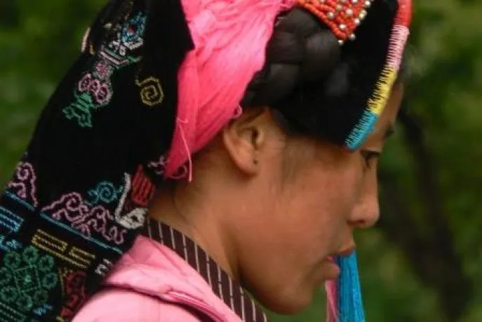 tibet gyarong vrouw suopo