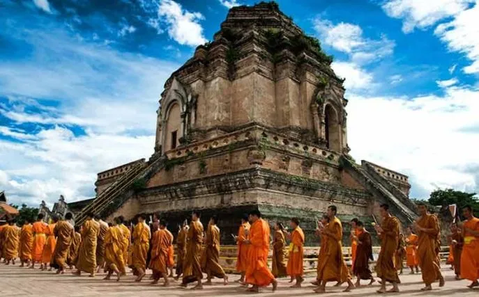 dimsum reizen thailand chiang mai wat chedi luang