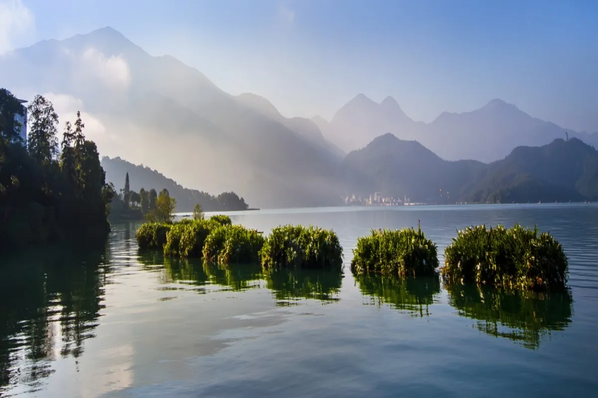 Taiwan-Sun-Moon-Lake