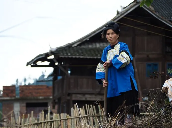 dong woman guizhou china