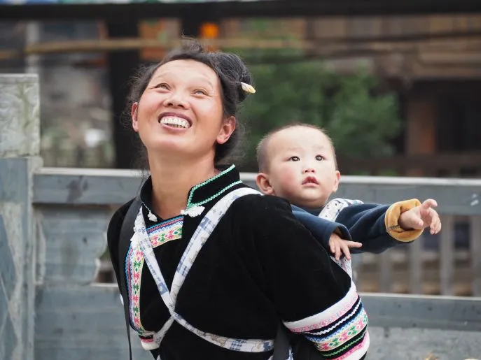 zhaoxing dong family