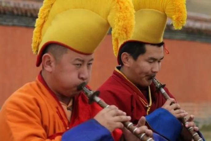 tsam dansen amarbayasgalant