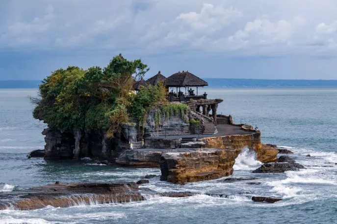 tanah lot privereis bali