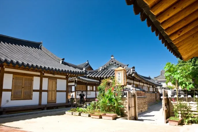 1615004200908010k jeonju hanok village