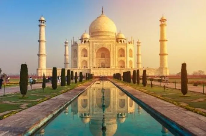 taj mahal agra