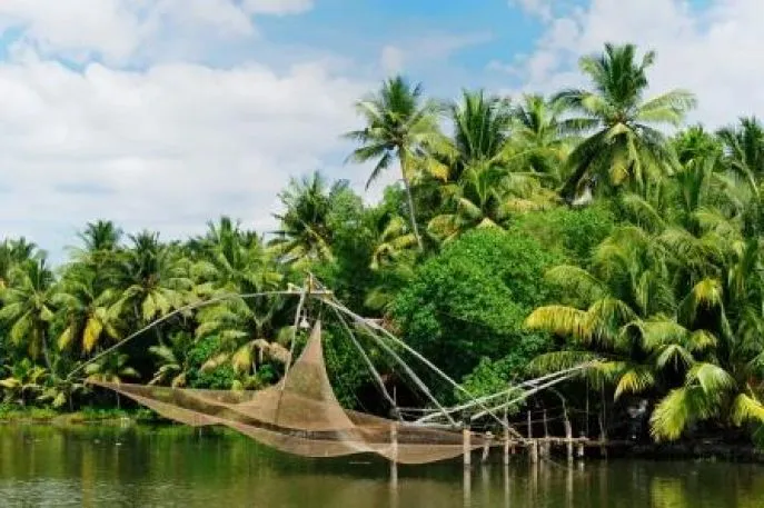 backwaters allepey