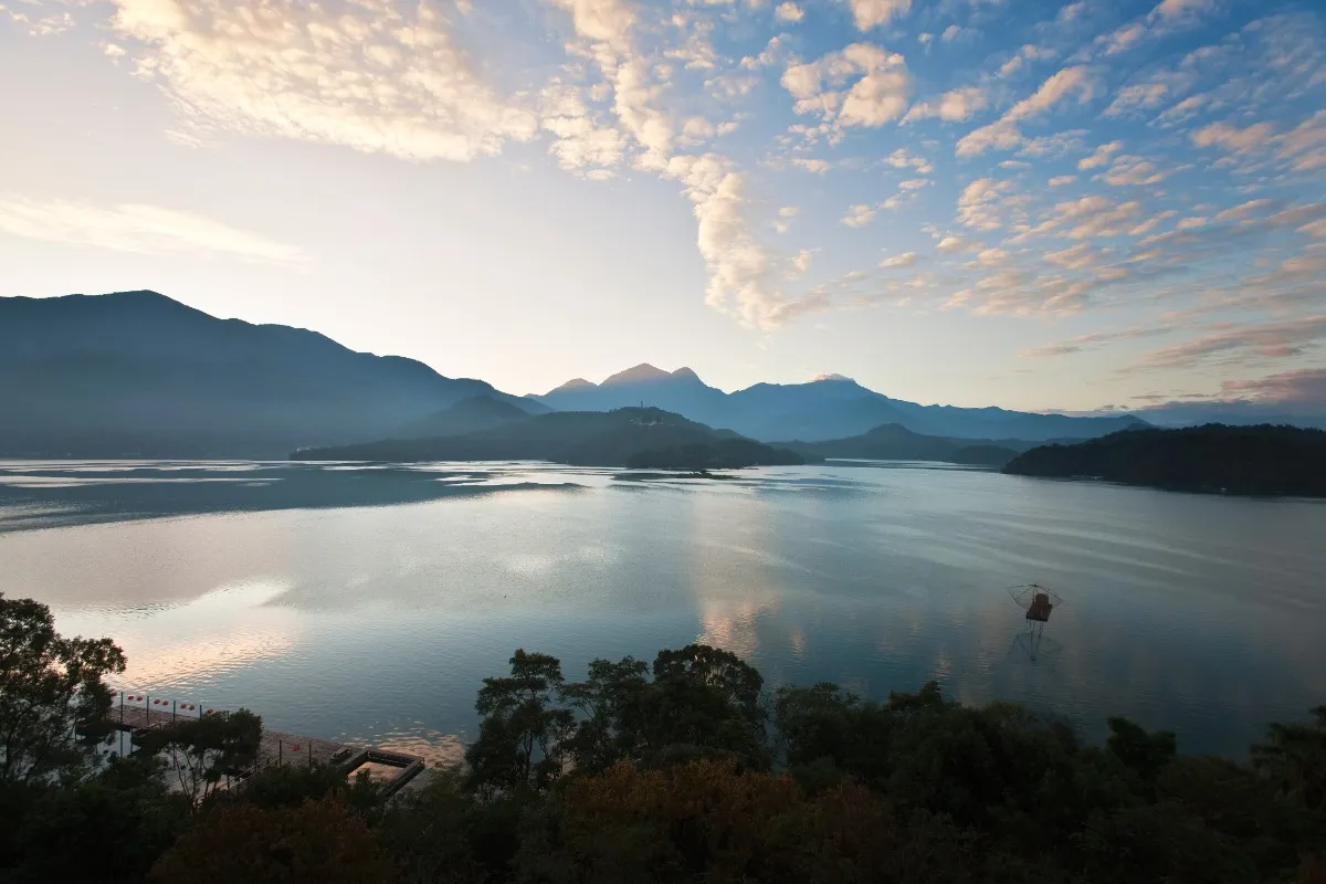 Sun-Moon-Lake
