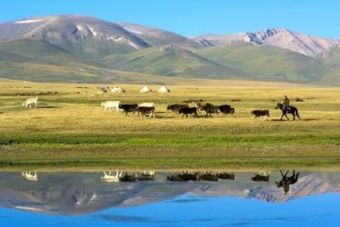son kul kyrgyzstan 2