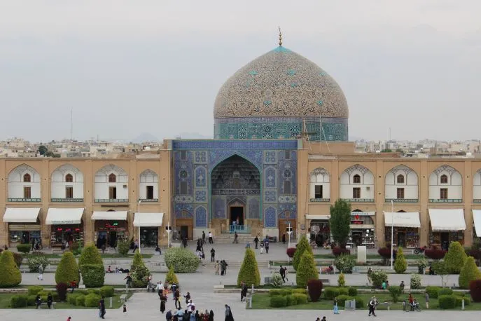 dimsum reizen isfahan