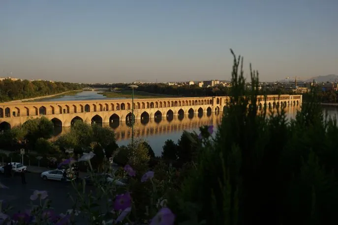 treinreizen met dimsum reizen isfahan