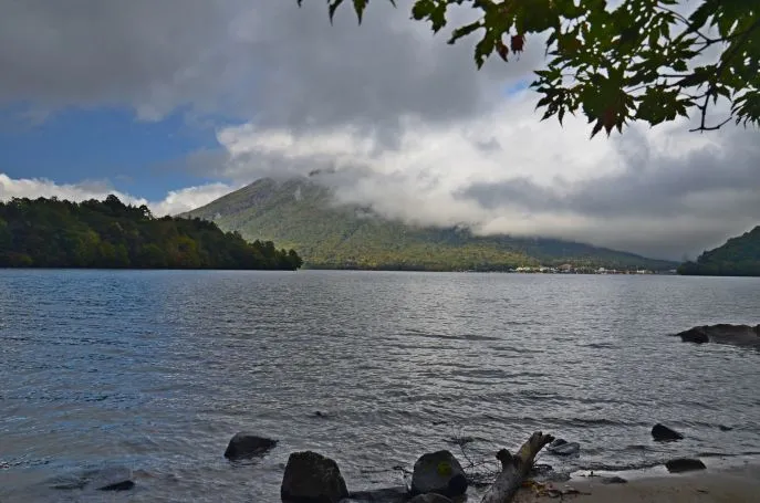 japan lake chuzenji13