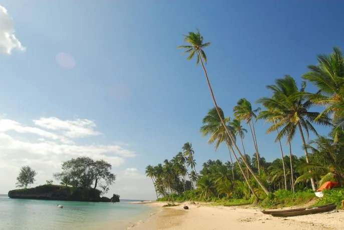 dimsum reizne indonesie aru eiland batu kora beach