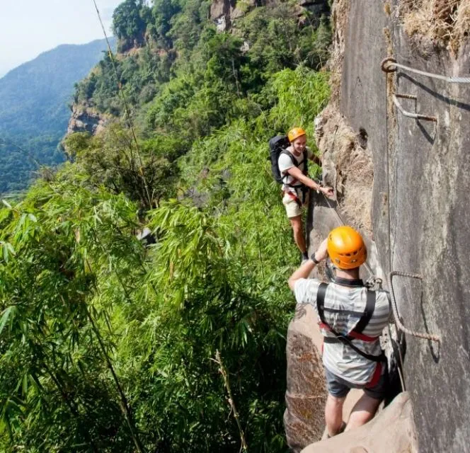 dimsum reizen laos treetop explorer via ferrata 2