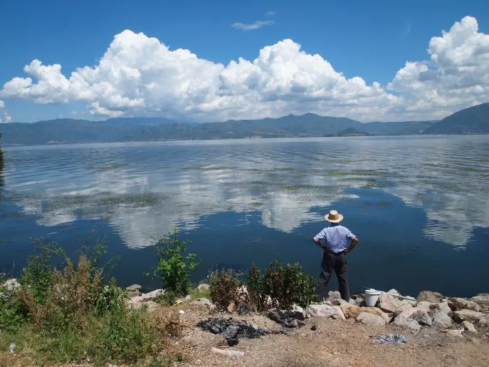 erhai lake dali xizhou yunnan