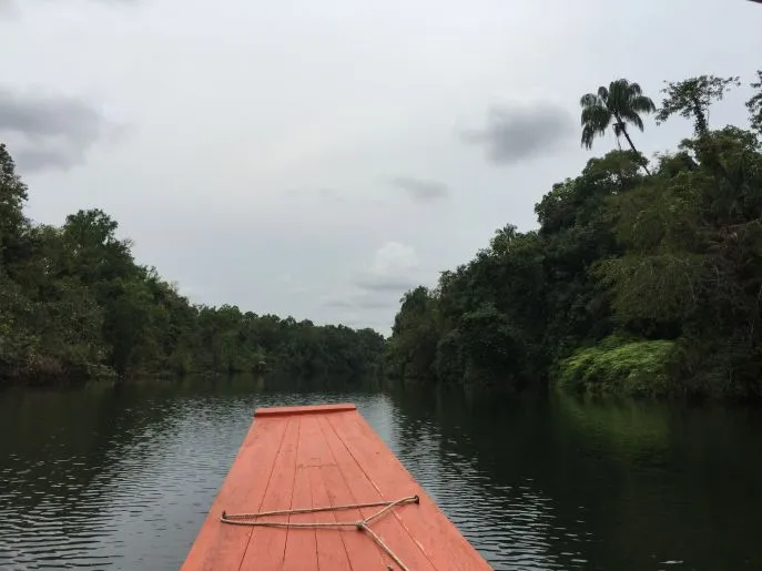 dimsum reizen kampot varen bootman bjorn cambodja