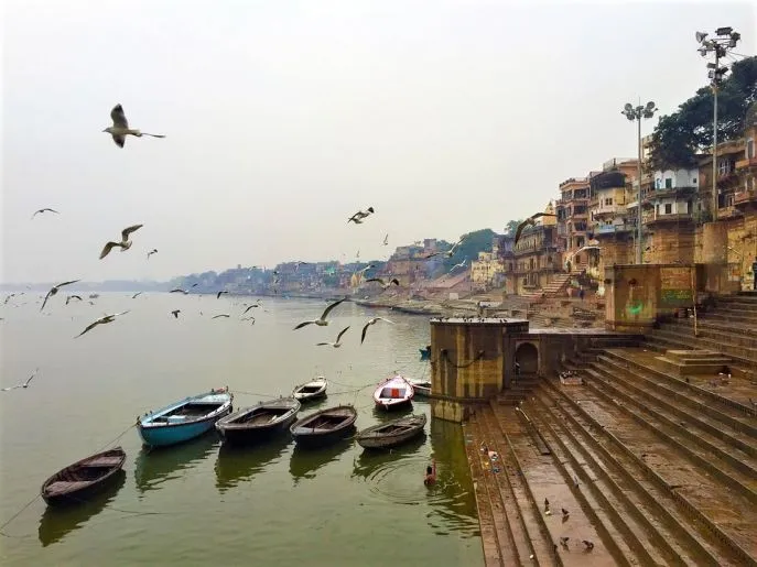 9 dimsum india rondreis varanasi ghat