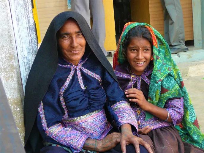 3 dimsum india gujarat vrouwen