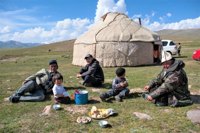 13 dimsum kirgizstan son kul