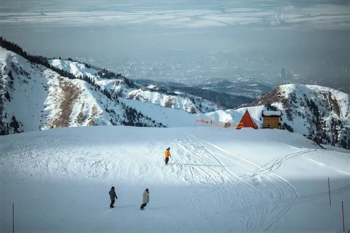 3 kazachstan dimsum wintersportreis almaty