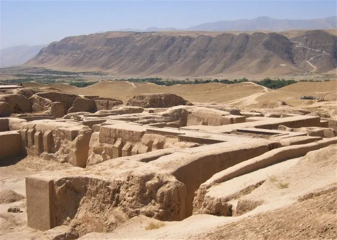 5 dimsum hoogtepunten turmenistan nissa