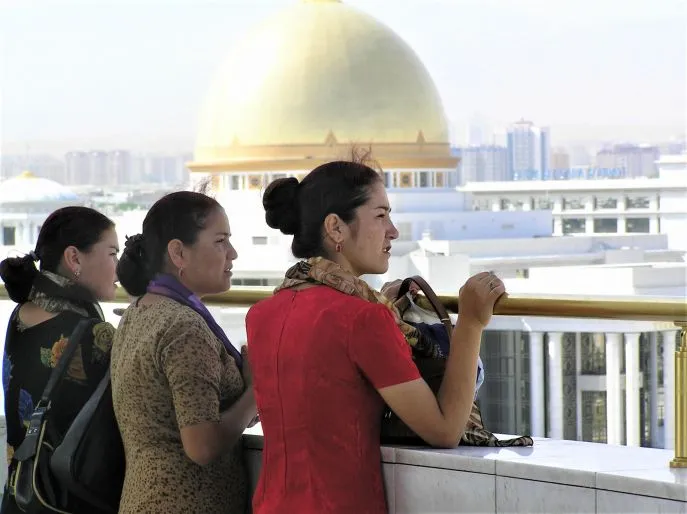 2 dimsum actief reis turkmenistan ashgabat