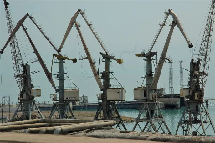 12 dimsum actieve wandelreis turkmenbashi port