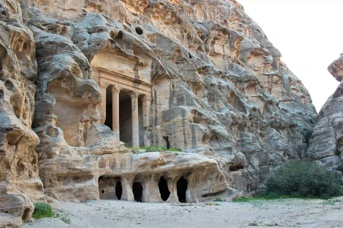 2 dimsum jordanie rondreis hoogtepunten little petra
