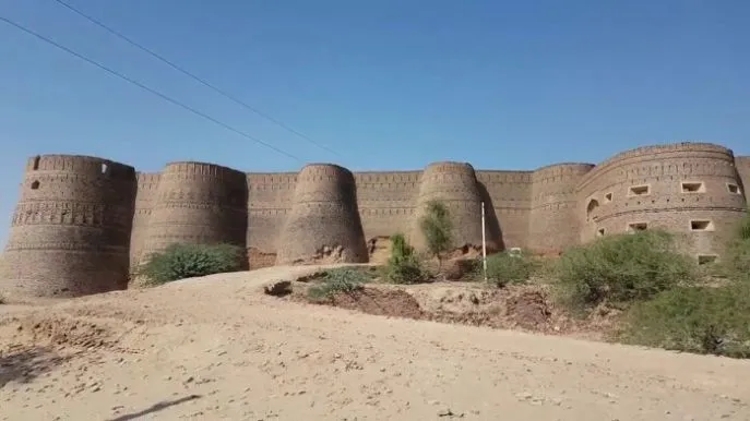 derawar fort pakistan