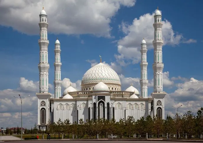 astana khazret sultan moskee kazachstan rondreis dimsum reizen
