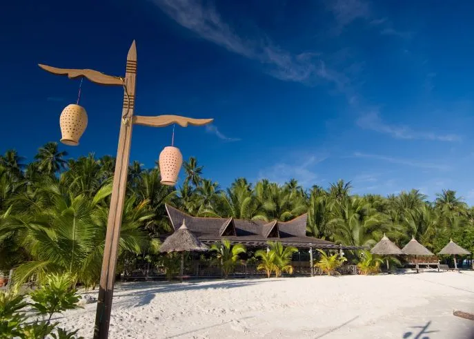 dimsum reizen naar mabul eiland