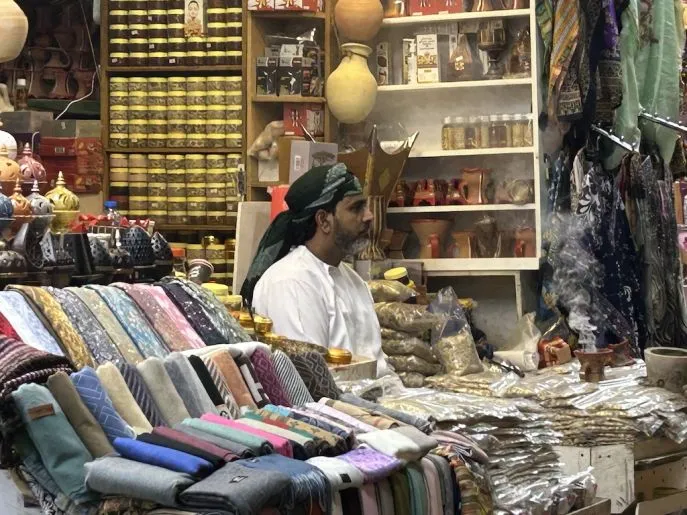 mutrah bazaar muscat dimsum reizen
