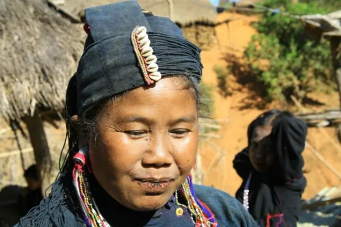myanmar eng vrouw kengtung 2
