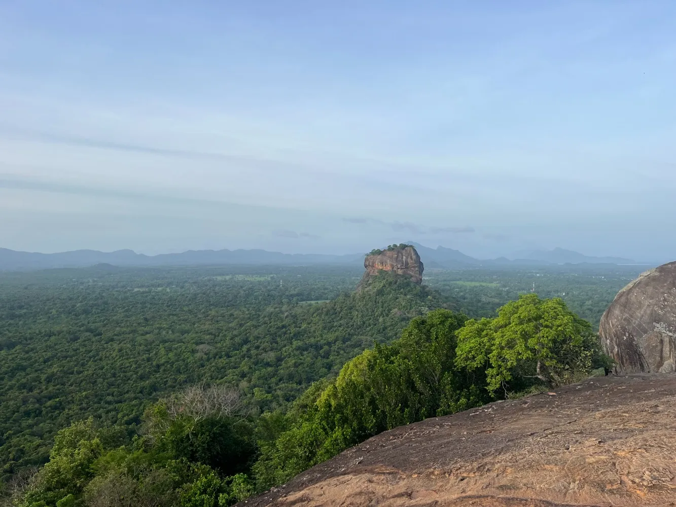 SigiriyaLion rock Pidurangala