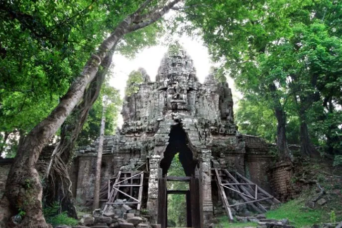 angkor tom klein