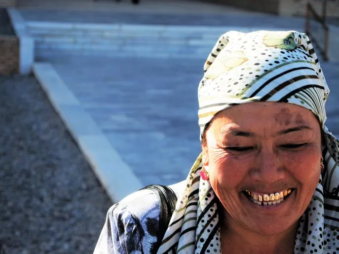 oezbekistan vrouw 2