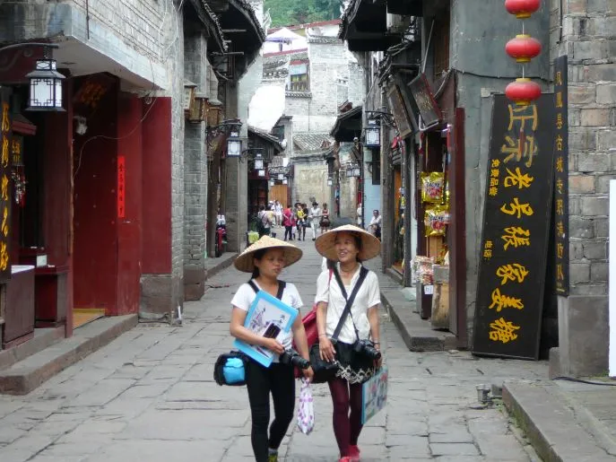 fenghuang huangshan gele-bergen-winkelstraat